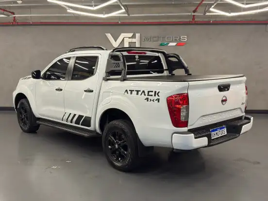 NISSAN-FRONTIER-2023