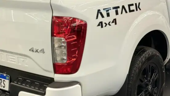 NISSAN-FRONTIER-2023