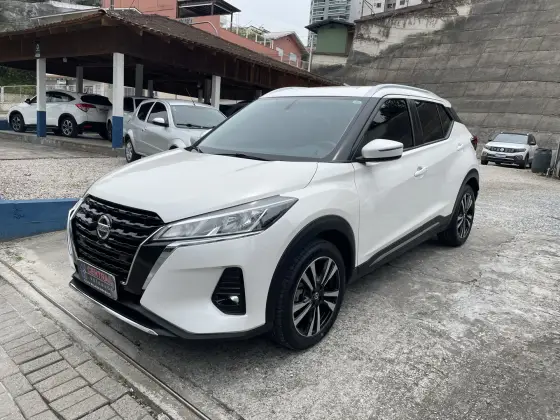 NISSAN KICKS 1.6 16V FLEXSTART ADVANCE XTRONIC