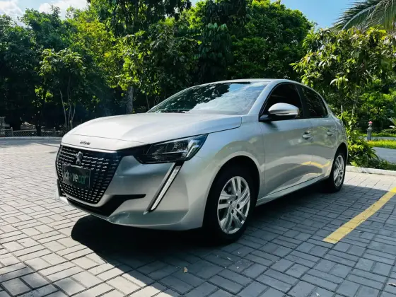 PEUGEOT 208 1.6 16V FLEX ACTIVE AT6