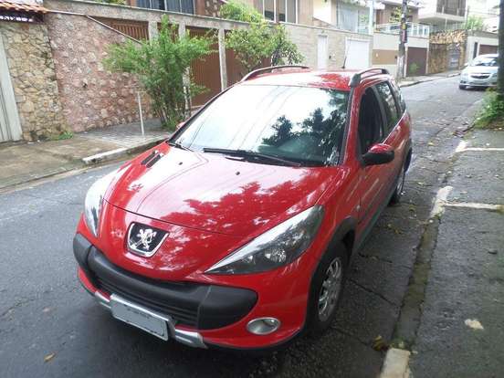PEUGEOT-207-2010