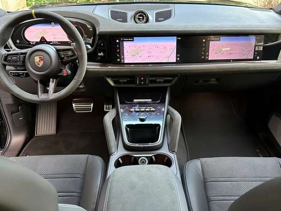PORSCHE-CAYENNE-2025