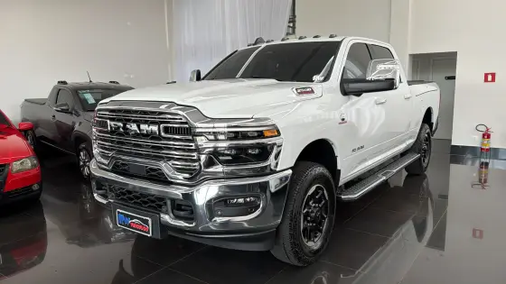 RAM 2500 6.7 I6 TURBO DIESEL LARAMIE CD 4X4 AUTOMÁTICO