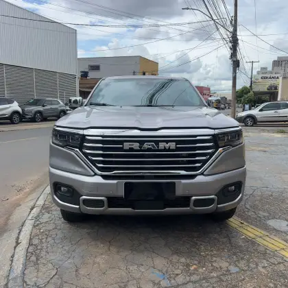 RAM RAMPAGE 2.0 TURBO DIESEL LARAMIE 4X4 AUTOMÁTICO