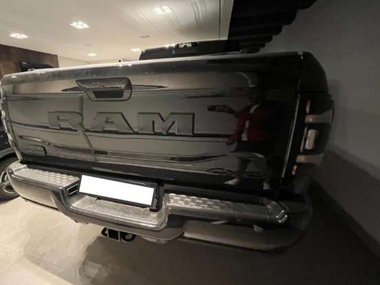 RAM-3500-6.7 I6 TURBO DIESEL LIMITED LONGHORN CD 4X4 AUTOMÁTICO RAM-3500-2022