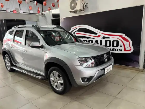 RENAULT DUSTER 2.0 DYNAMIQUE 4X2 16V FLEX 4P AUTOMÁTICO
