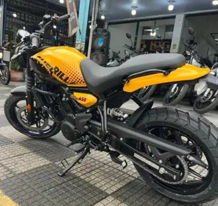 ROYAL ENFIELD-GUERRILLA 450 ROYAL ENFIELD-GUERRILLA 450-2025
