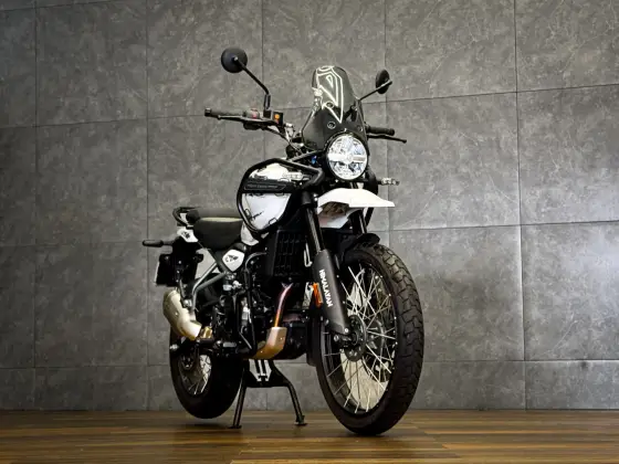 ROYAL ENFIELD HIMALAYAN 450 KAMET WHITE 