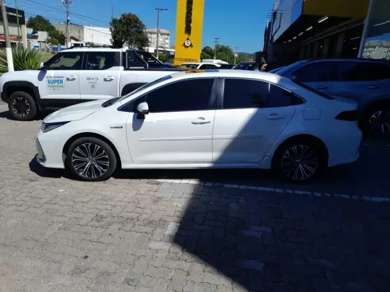 TOYOTA COROLLA 1.8 VVT-I HYBRID FLEX ALTIS PREMIUM CVT