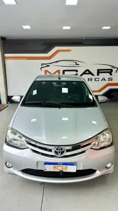 TOYOTA ETIOS 1.5 XLS SEDAN 16V FLEX 4P MANUAL TOYOTA ETIOS 1.5 XLS SEDAN 16V FLEX 4P MANUAL
