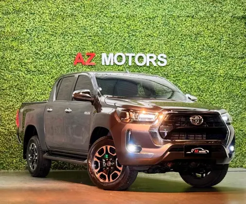 TOYOTA HILUX 2.8 D-4D TURBO DIESEL CD SRV 4X4 AUTOMÁTICO