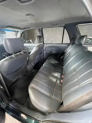TOYOTA HILUX SW4 3.0 4X4 8V TURBO DIESEL 4P MANUAL
