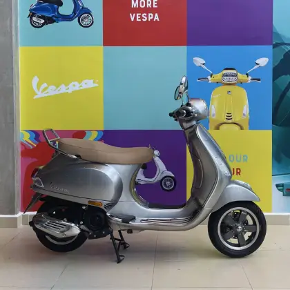 VESPA VXL DUAL 150 