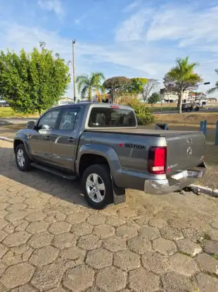 VOLKSWAGEN-AMAROK-2017