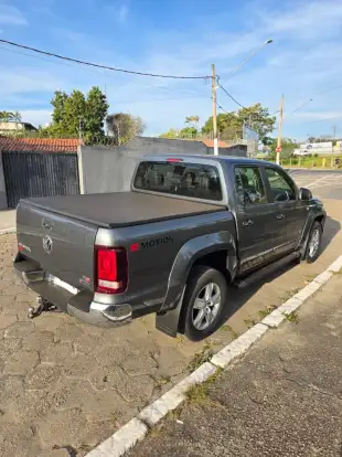 VOLKSWAGEN-AMAROK-2017