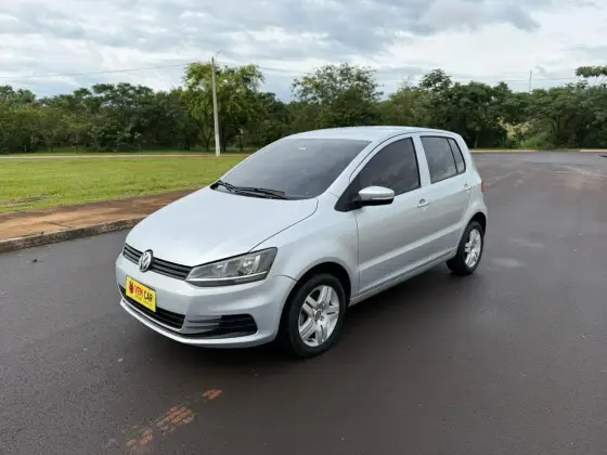 VOLKSWAGEN FOX 1.0 MI TRENDLINE 8V FLEX 4P MANUAL
