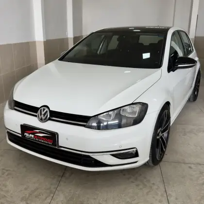 VOLKSWAGEN GOLF 1.0 200 TSI TOTAL FLEX COMFORTLINE TIPTRONIC