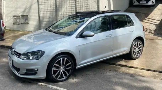 VOLKSWAGEN GOLF 1.4 TSI HIGHLINE 16V GASOLINA 4P AUTOMÁTICO