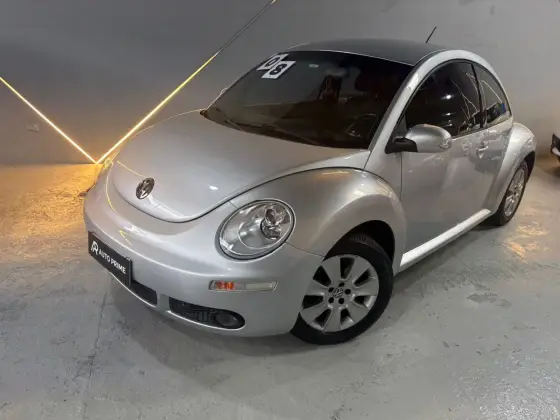 VOLKSWAGEN NEW BEETLE 2.0 MI 8V GASOLINA 2P AUTOMÁTICO