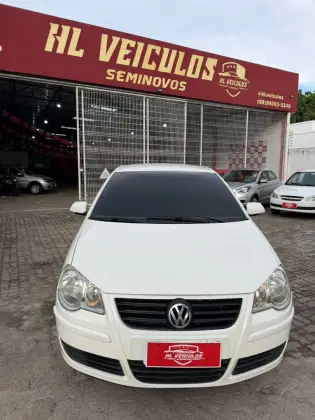 VOLKSWAGEN POLO SEDAN 1.6 MI 8V FLEX 4P MANUAL
