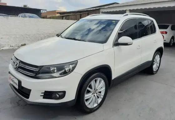 VOLKSWAGEN TIGUAN 2.0 TSI 16V TURBO GASOLINA 4P TIPTRONIC