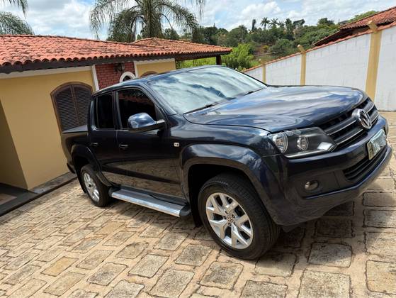 VOLKSWAGEN AMAROK 2.0 TRENDLINE 4X4 CD 16V TURBO INTERCOOLER DIESEL 4P AUTOMÁTICO