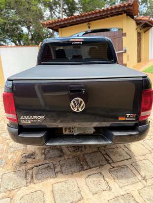 VOLKSWAGEN-AMAROK-2014
