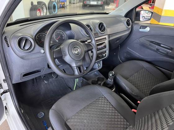 VOLKSWAGEN SAVEIRO 1.6 MI TRENDLINE CS 8V FLEX 2P MANUAL