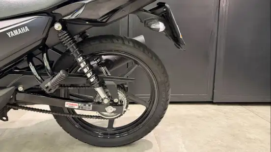 YAMAHA-FACTOR YBR 150 ED-2025