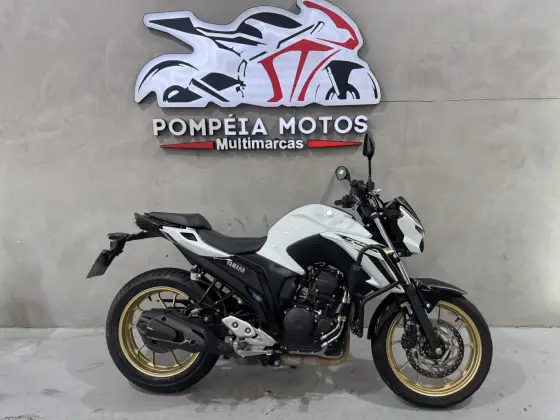 YAMAHA FZ25 FAZER ABS 