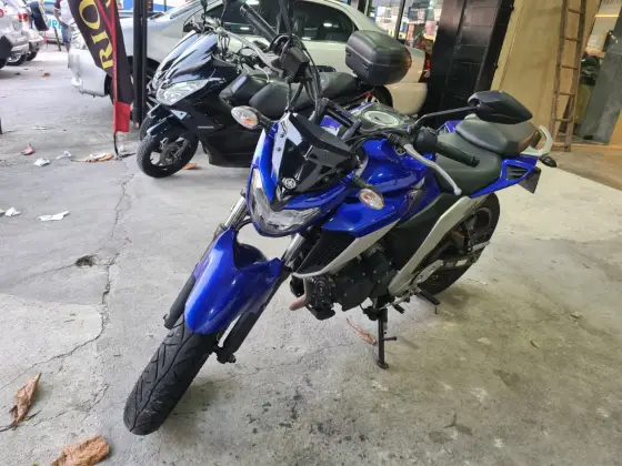 YAMAHA FZ25 FAZER ABS 