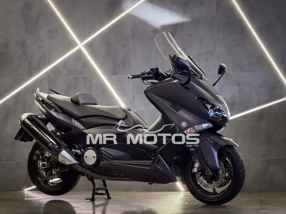 YAMAHA TMAX 