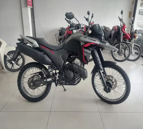 YAMAHA XTZ 250 LANDER CONNECTED 