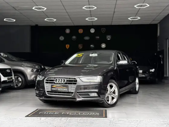 AUDI A4 1.8 TFSI ATTRACTION GASOLINA 4P MULTITRONIC