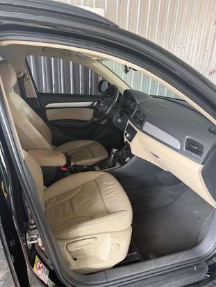 AUDI-Q3-2017