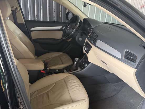 AUDI-Q3-1.4 TFSI AMBIENTE FLEX 4P S TRONIC AUDI-Q3-2017