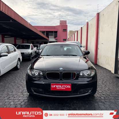 BMW-118i-2010