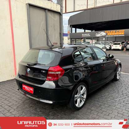 BMW-118i-2010