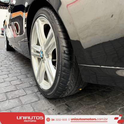 BMW-118i-2010
