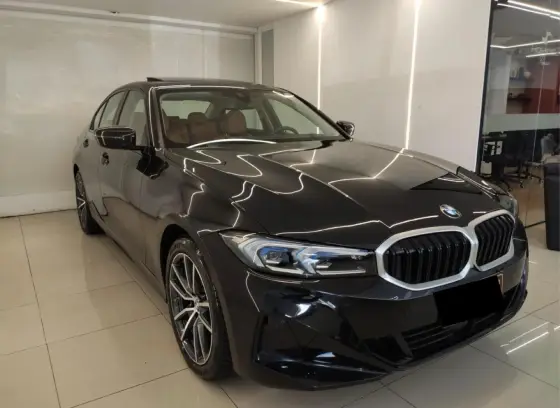 BMW 320i 2.0 16V TURBO FLEX SPORT GP AUTOMÁTICO BMW 320i 2.0 16V TURBO FLEX SPORT GP AUTOMÁTICO