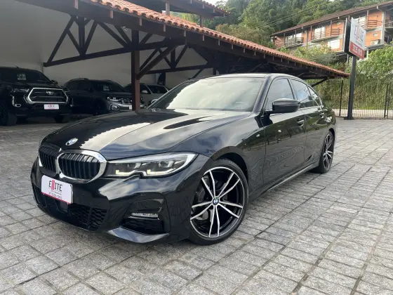 BMW 320i 2.0 16V TURBO GASOLINA M SPORT AUTOMÁTICO