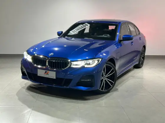 BMW 330e 2.0 16V TURBO HÍBRIDO M SPORT AUTOMÁTICO