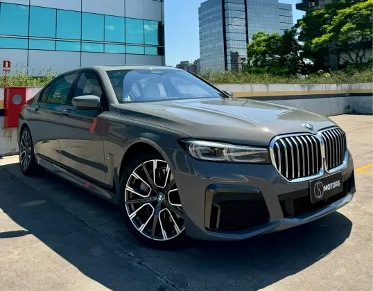 BMW 745Le 3.0 TWINPOWER HÍBRIDO M SPORT AUTOMÁTICO