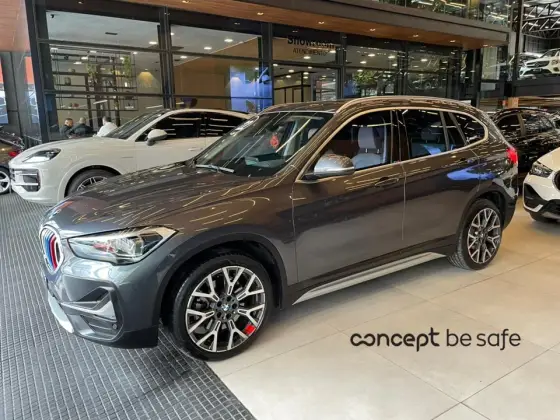 BMW X1 2.0 16V TURBO ACTIVEFLEX SDRIVE20I X-LINE 4P AUTOMÁTICO