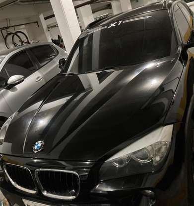 BMW-X1-2011