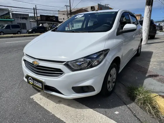 CHEVROLET ONIX 1.0 MPFI LT 8V FLEX 4P MANUAL