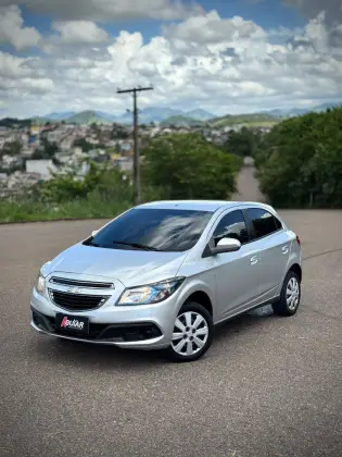 CHEVROLET ONIX 1.4 MPFI LT 8V FLEX 4P MANUAL