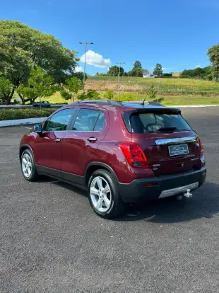 CHEVROLET-TRACKER-2015