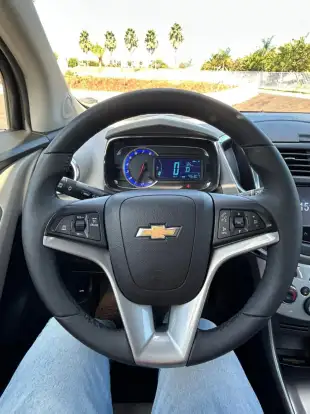 CHEVROLET-TRACKER-2015