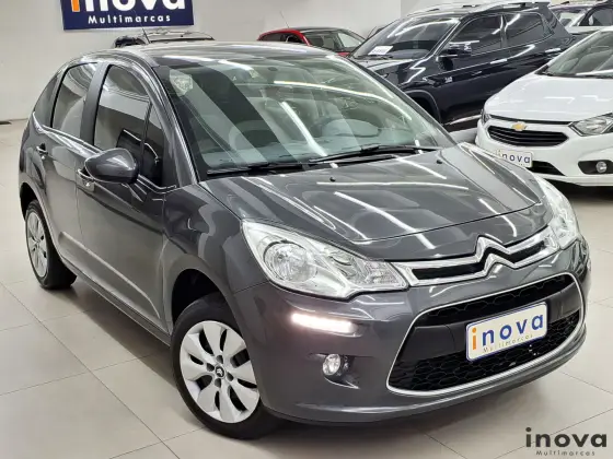 CITROËN C3 1.2 PURE TECH FLEX ATTRACTION MANUAL